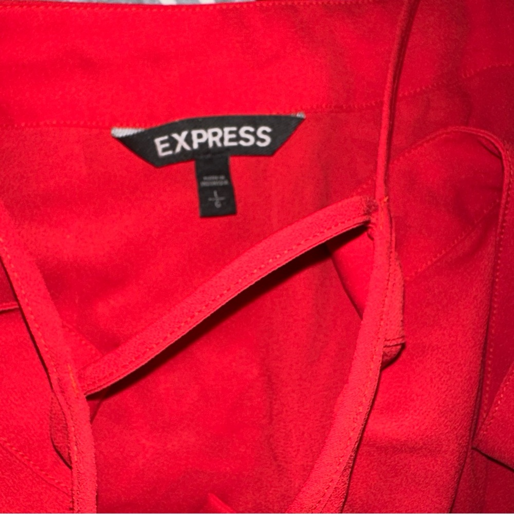 Express Blouse - Picture 5 of 5